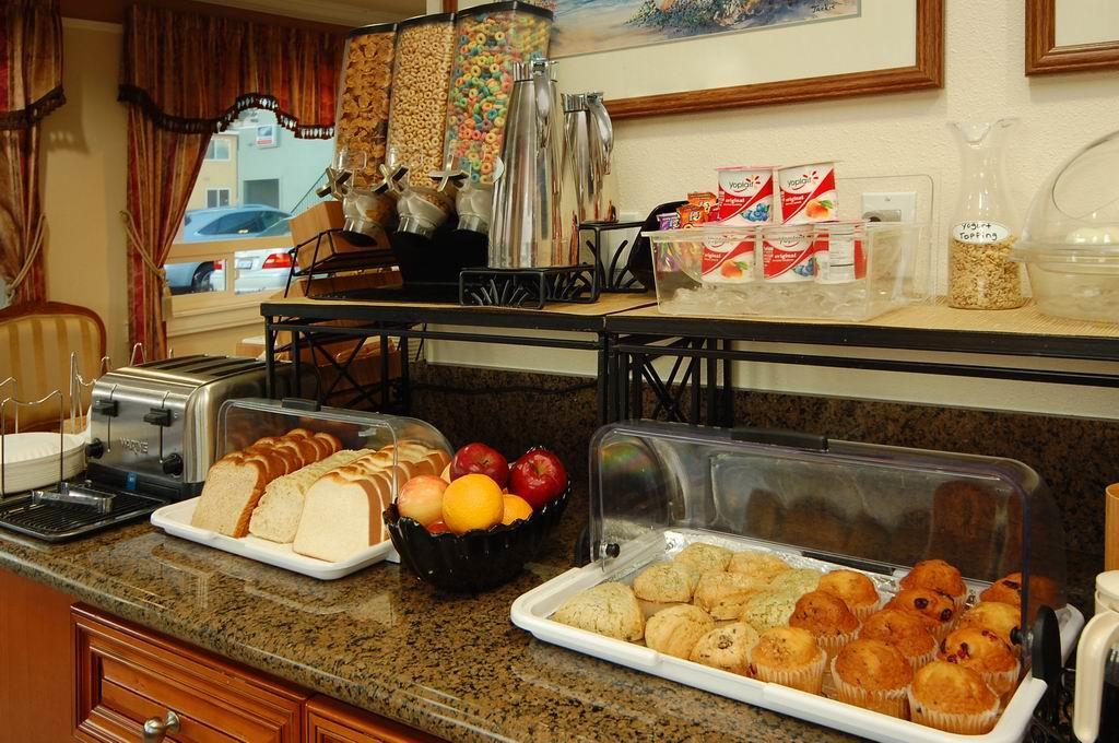 Best Western Tradewinds Morro Bay Extérieur photo