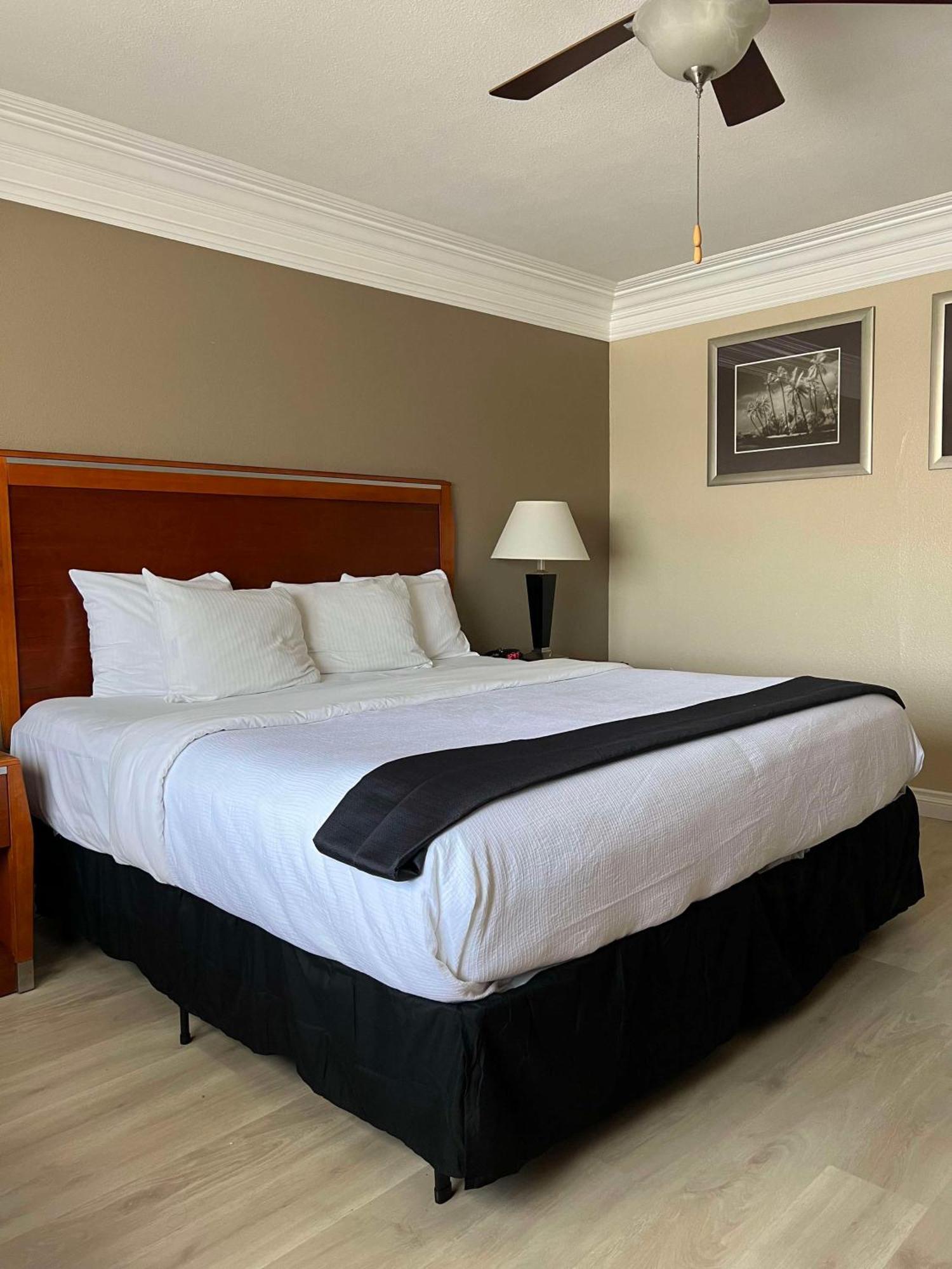 Best Western Tradewinds Morro Bay Extérieur photo