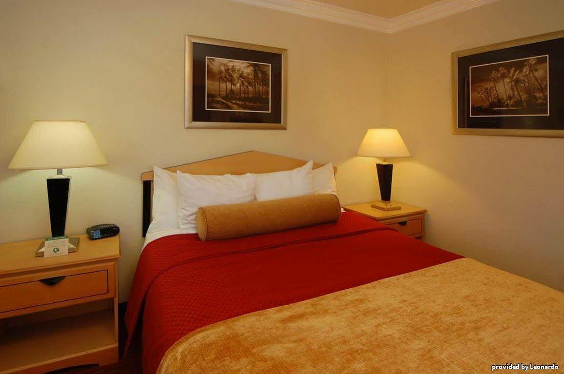 Best Western Tradewinds Morro Bay Extérieur photo